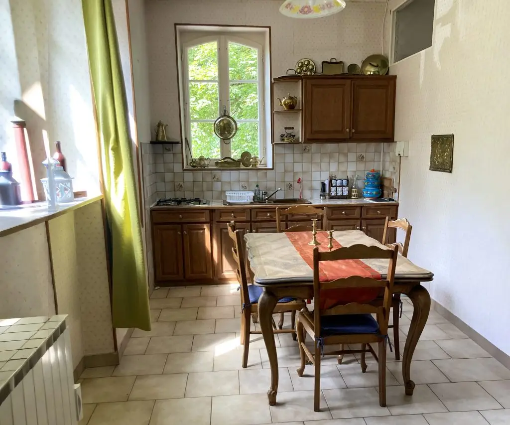 Gites kitchen